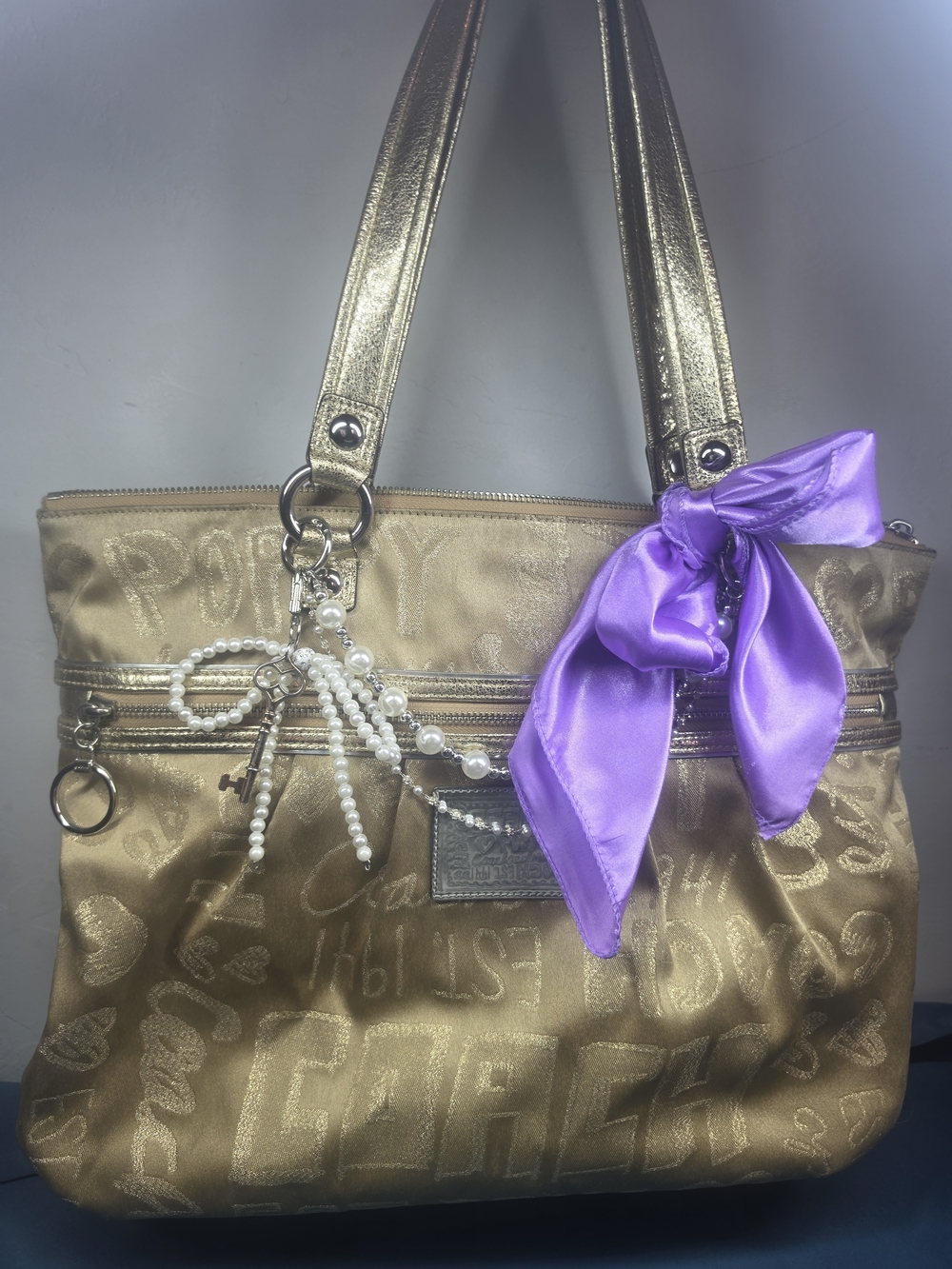 Y2K Coach Poppy Graffiti Glam Tote Gold Metallic